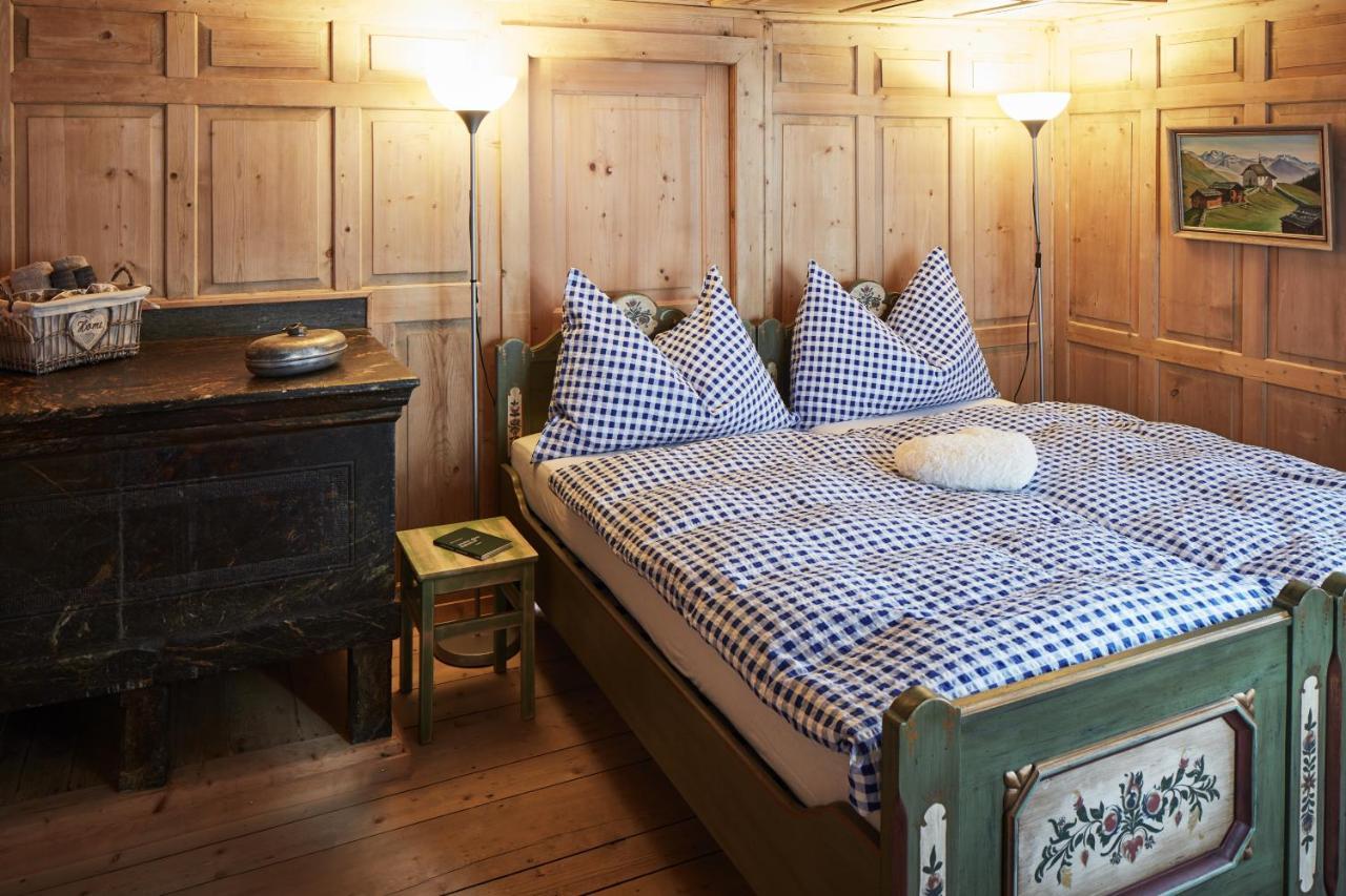 Nostalgie Bed & Breakfast Chraemerhus Curaglia Esterno foto