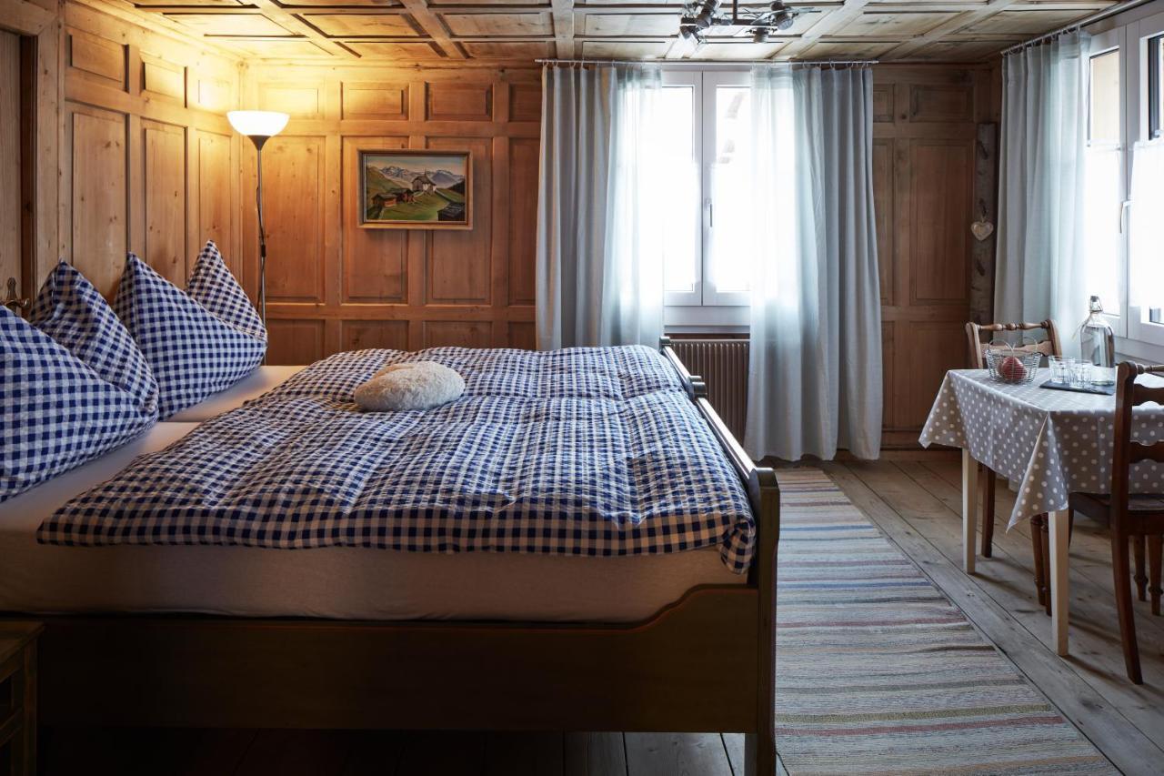 Nostalgie Bed & Breakfast Chraemerhus Curaglia Esterno foto