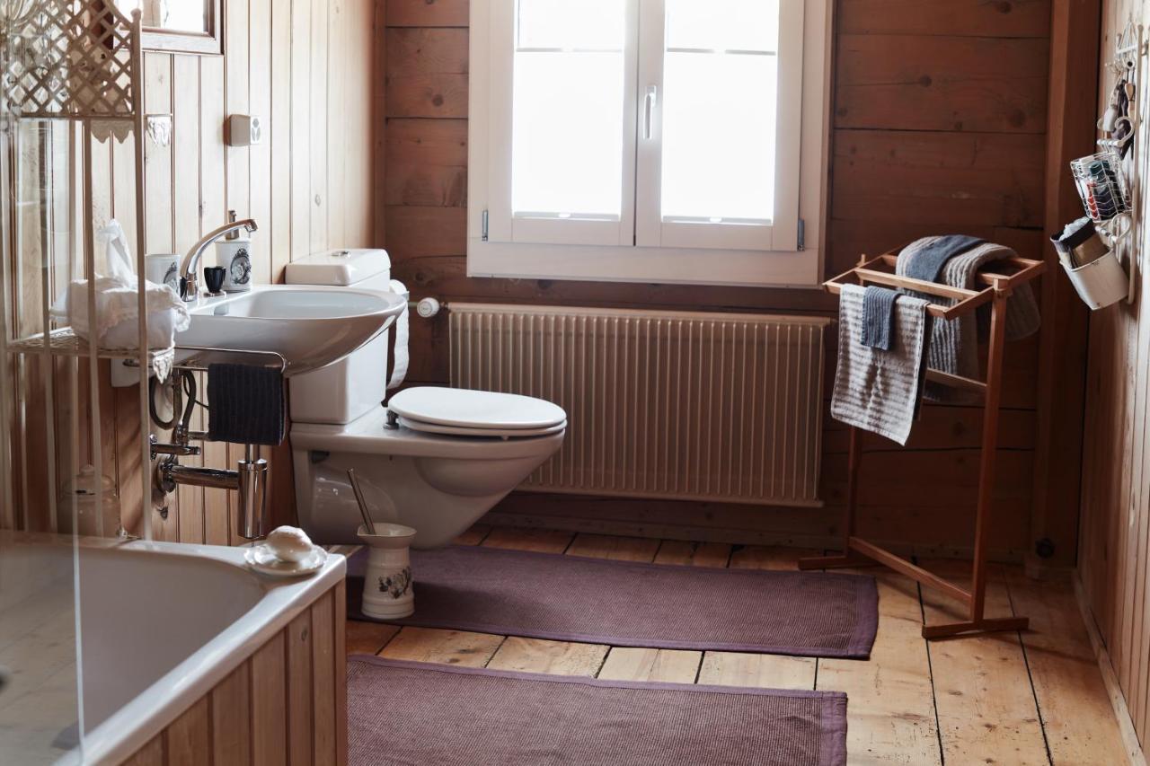 Nostalgie Bed & Breakfast Chraemerhus Curaglia Esterno foto