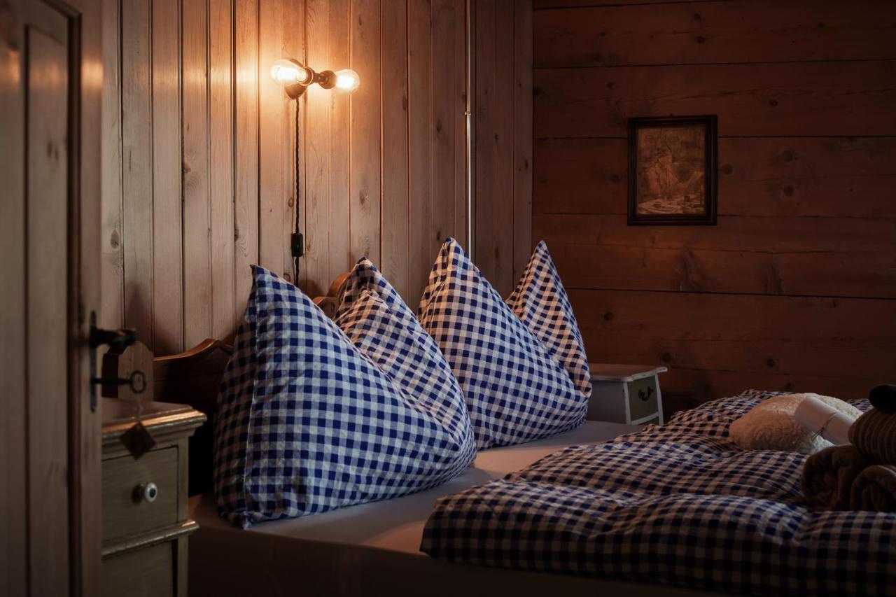 Nostalgie Bed & Breakfast Chraemerhus Curaglia Esterno foto